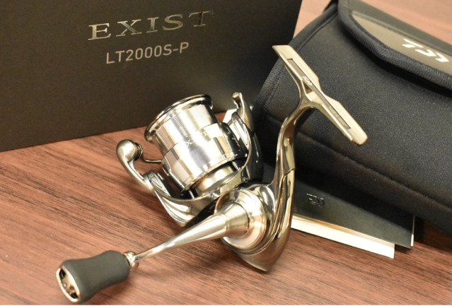 ダイワ 22 イグジスト LT 2000S-P daiwa EXIST スピニングリール 買取 